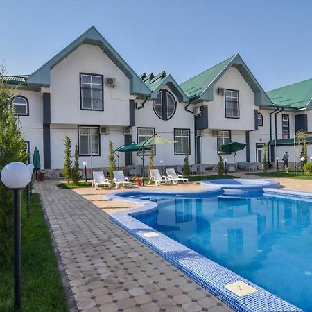 B&B Lake House Hotel Юсуфхона Экстерьер фото