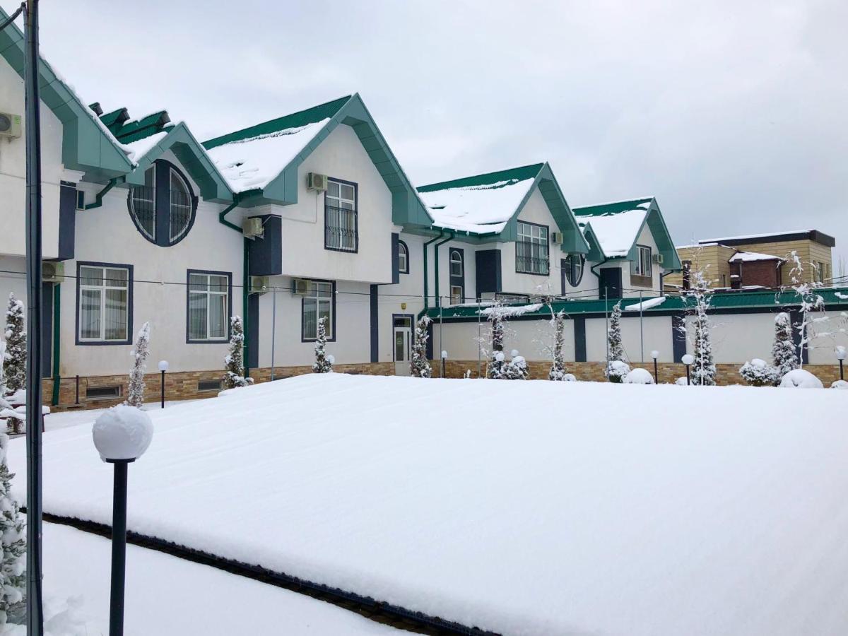 B&B Lake House Hotel Юсуфхона Экстерьер фото